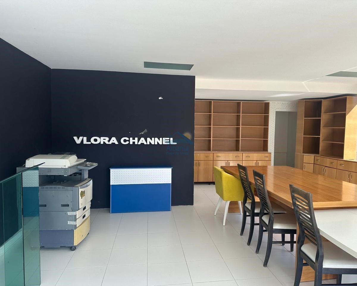 Business Unit In Affitto A Valona Albania